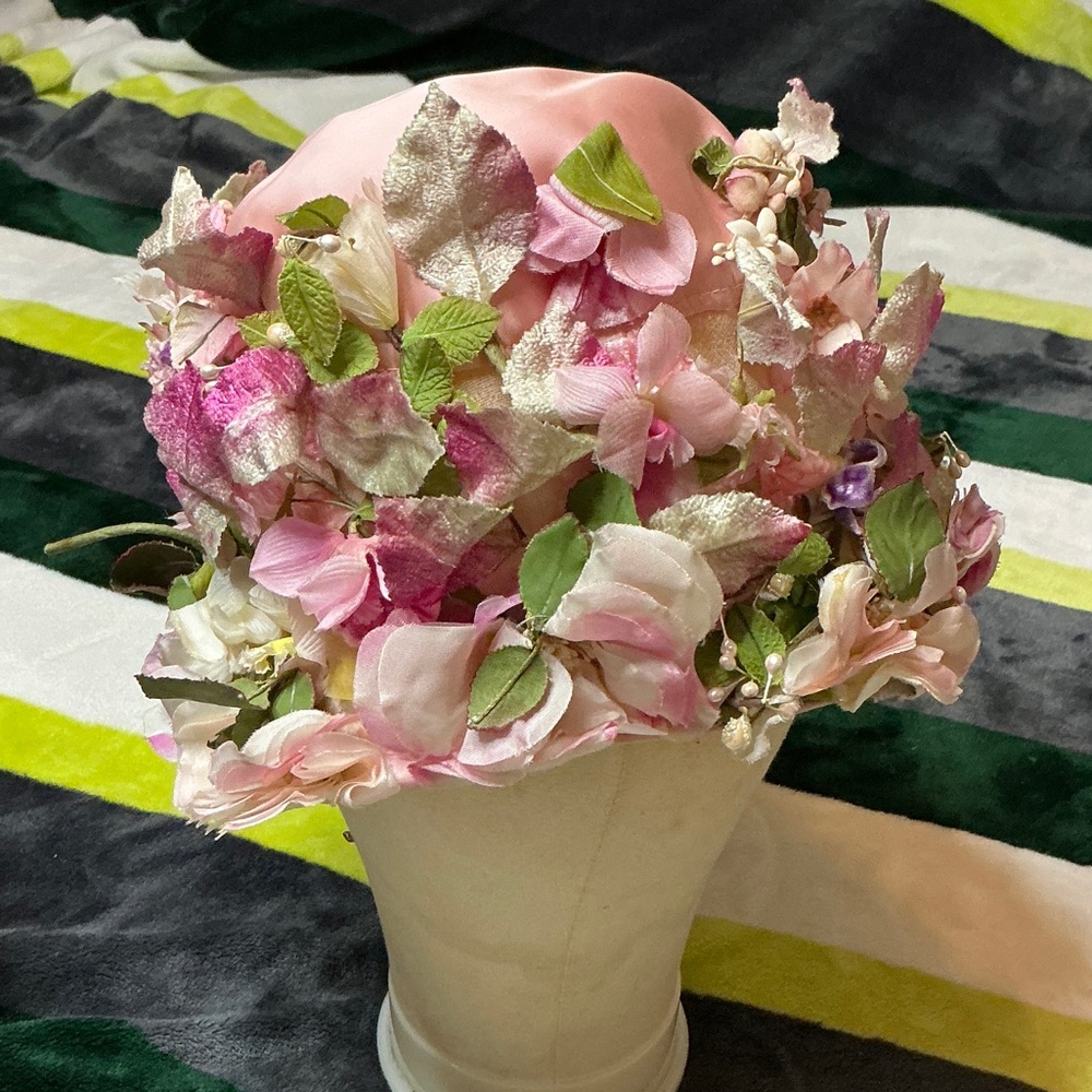 Vintage 1950’s Christian Dior Pink Floral Hat - Picture 7 of 14